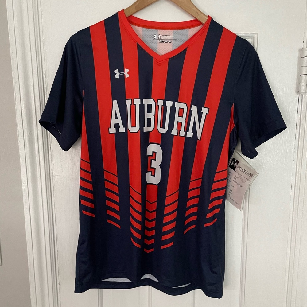 Under Armour Women’s Auburn Soccer Jersey size Medium new with tags B1